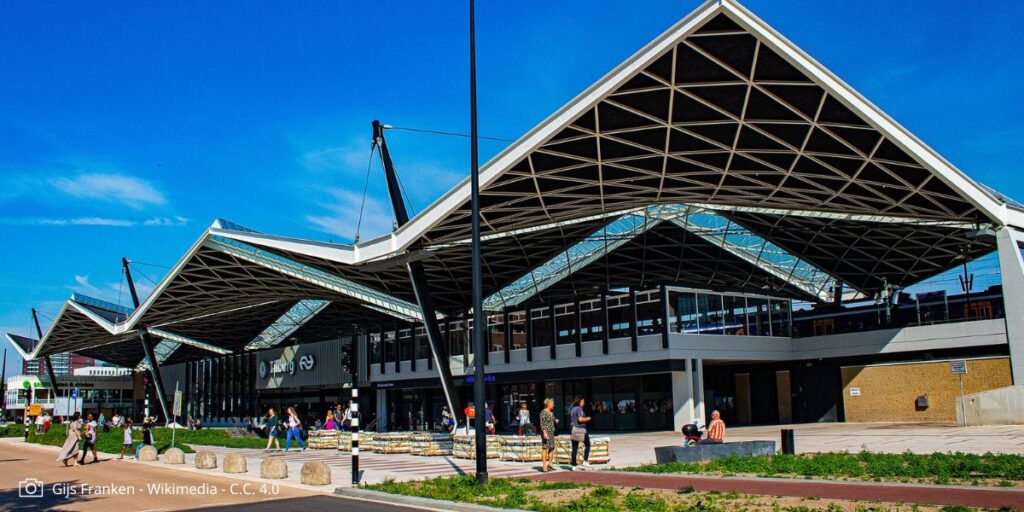 Werkzaamheden station Tilburg CS zorgt voor grote overlast bij reizigers.