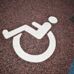 Rolstoel parkeerplaats.